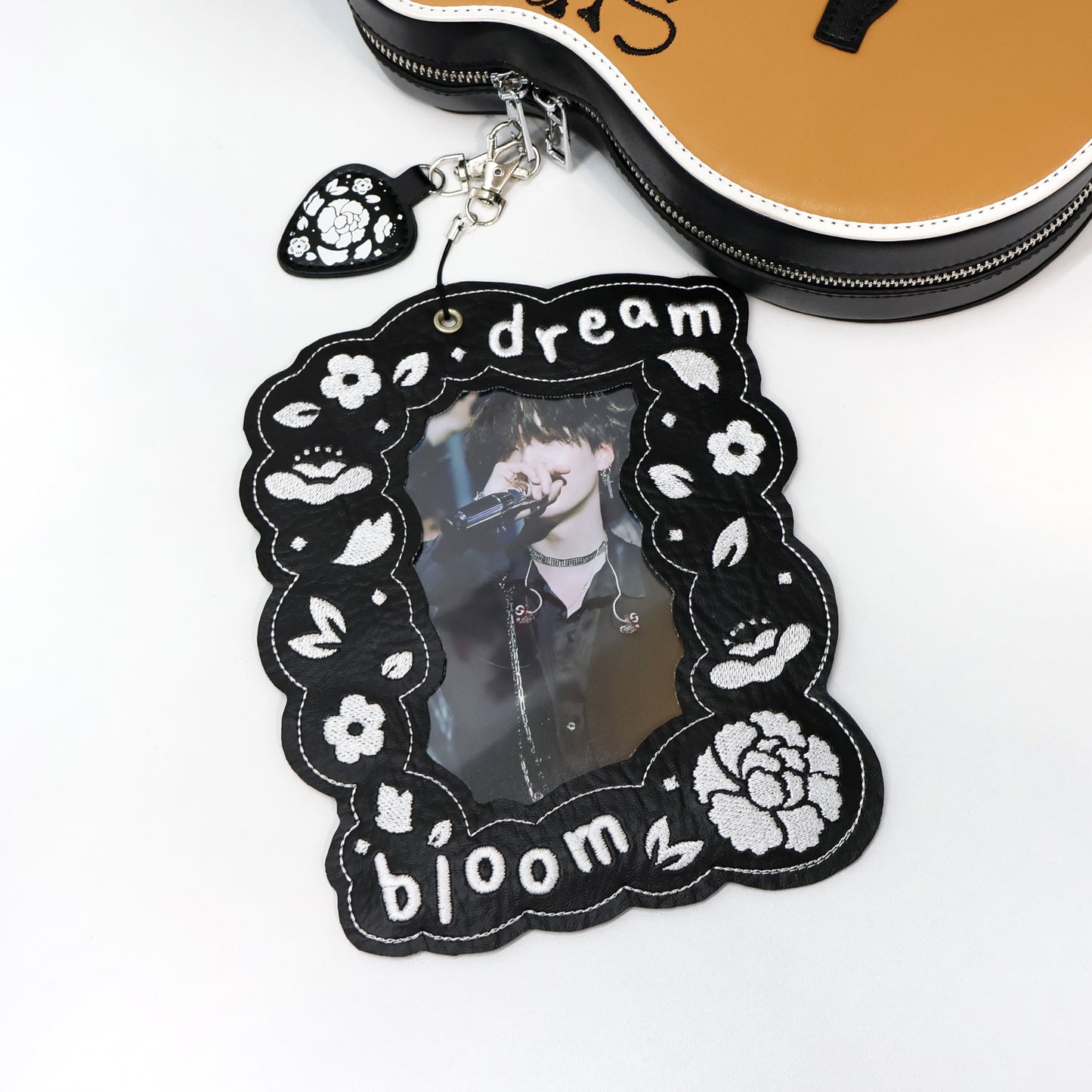 Suga/Agust D Blooming Dream Photocard Holder 4x6