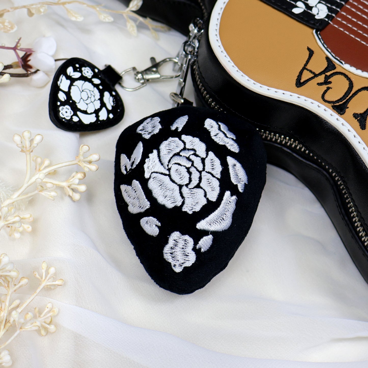 Suga Bloom Kitty Coin Purse Plush [Pre-Order]