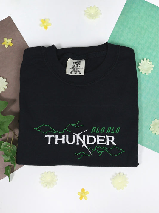 Seventeen Thunder Sweatshirt/T-Shirt